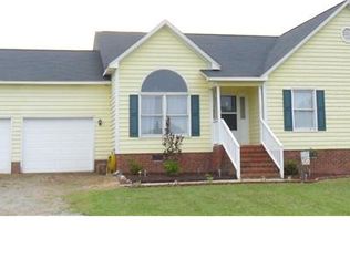 126 Carmil Dr, Selma, NC 27576