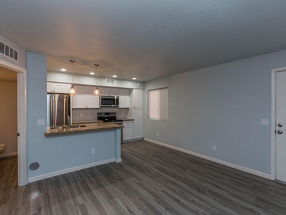 5th image of 6302 N 64th Dr APT 3