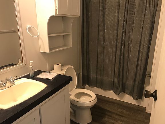 3rd image of 3601 NW Palm Ct