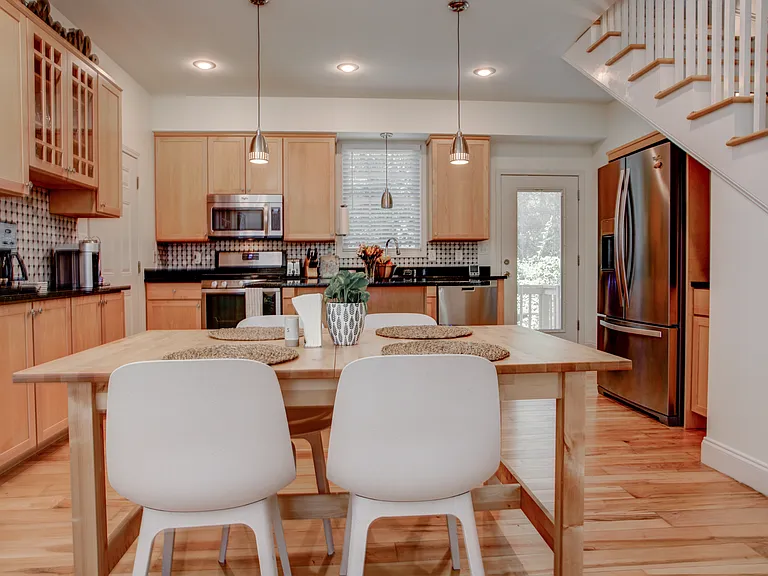 342 Old Haw Creek Rd — Photo 6