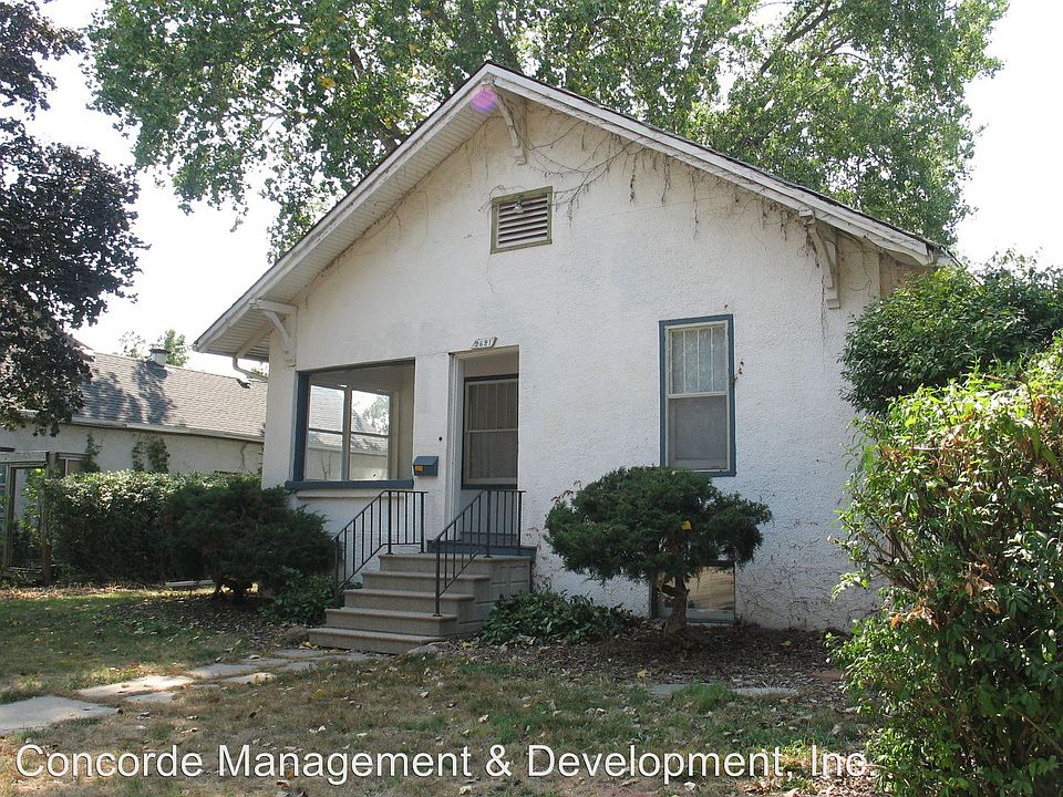 1st image of 2621 N 49th St