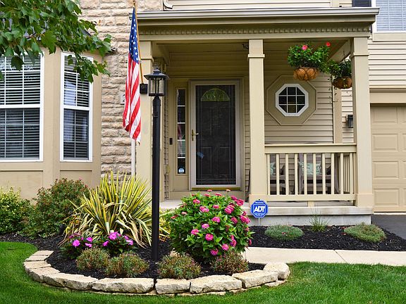 2nd image of 265 Linden Cir