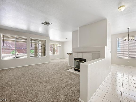 4th image of 495 Elm Crest Pl