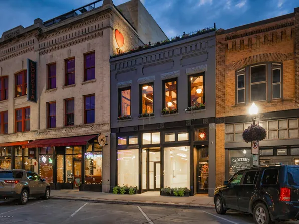 214 Broadway N, Fargo, ND 58102