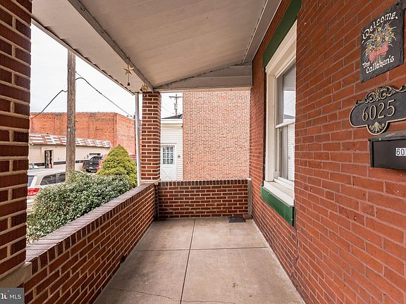 2nd image of 6025 Vandike St