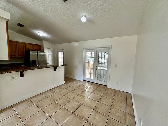 5th image of 1701 Martinsville Ct