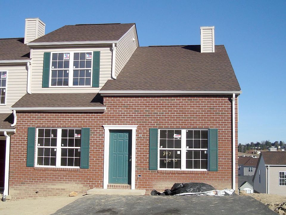 1st image of 435 Tall Oak Blvd