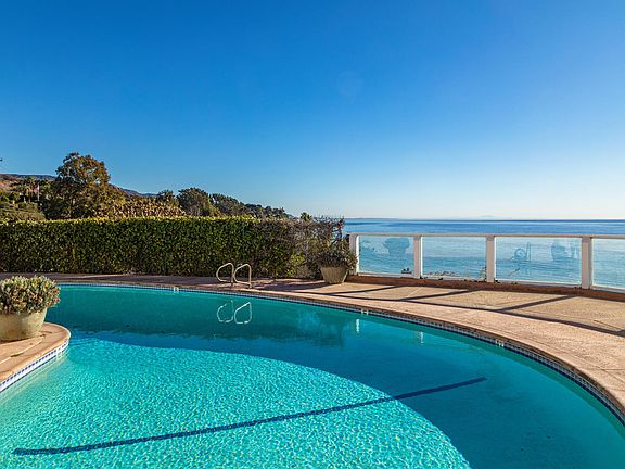 4th image of 27400 Pacific Coast Hwy #103