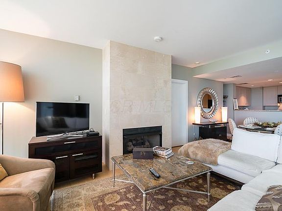 4th image of 1 Miranova Pl APT 2130