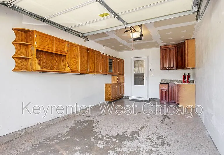 1756 Gilberto St — Photo 18
