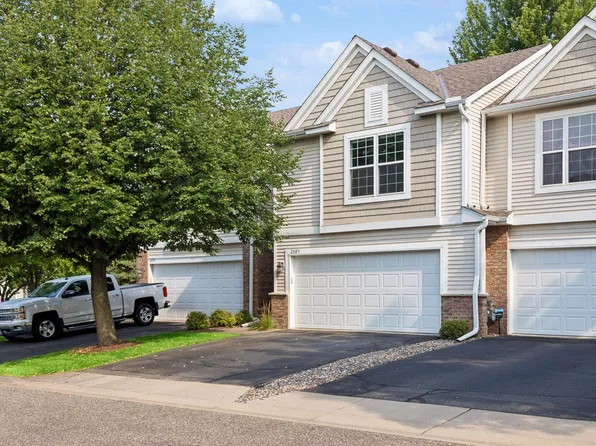 2085 Saint Johns Ct, Woodbury, MN 55129