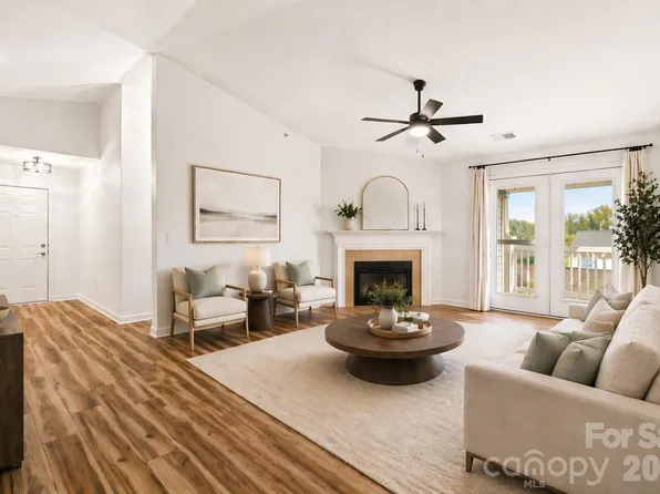 19777 Deer Valley Dr, Cornelius, NC 28031