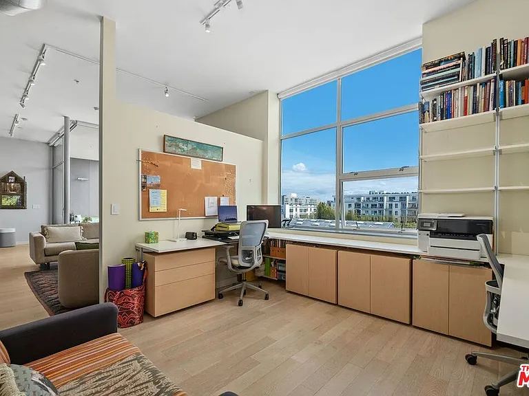 4080 Glencoe Ave #420 — Photo 13