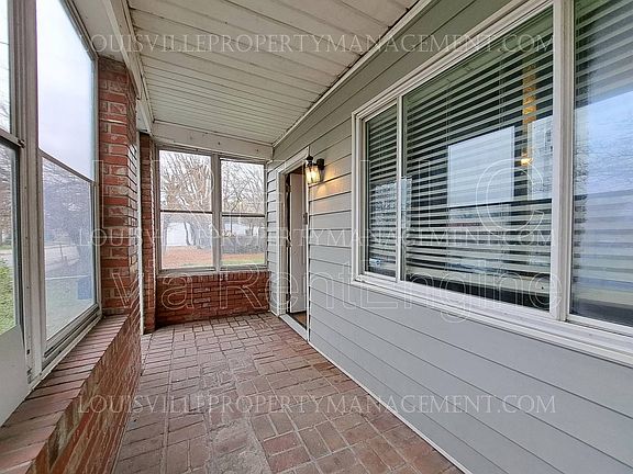 2nd image of 3019 Portland Ave