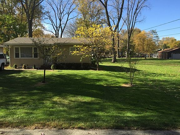 3rd image of 35618 N Marine Dr