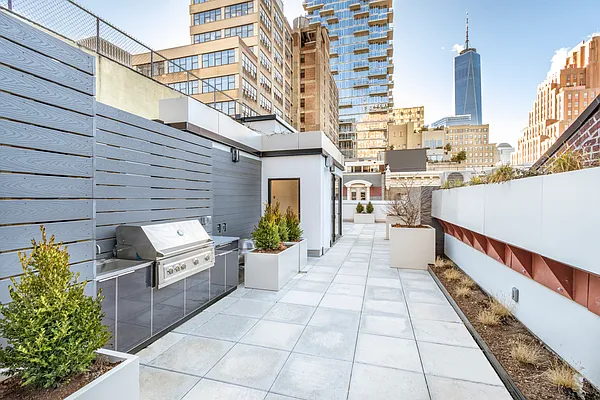 Rented by Compass | media 57