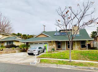27824 Rosamond Dr, Santa Clarita, CA 91351