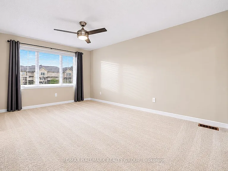 224 Lamplighters Dr — Photo 16