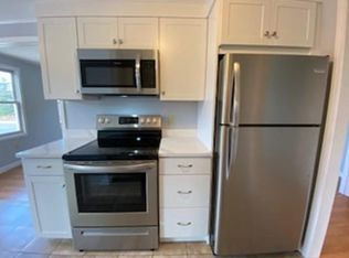 180 Main St #1, Groveland, MA 01834