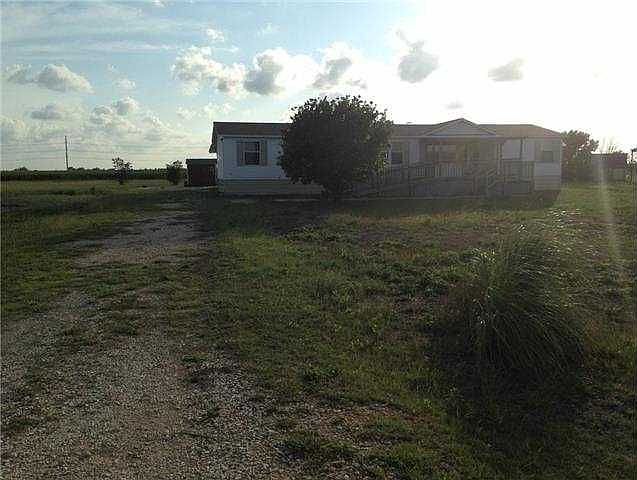 1st image of 207 Thomas Park Dr