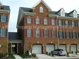 4615 Hummingbird Ln #109, Fairfax, VA
