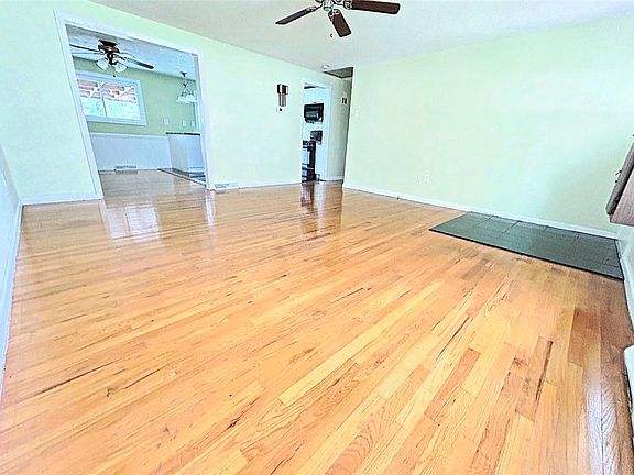 4th image of 133 Elbrook Dr