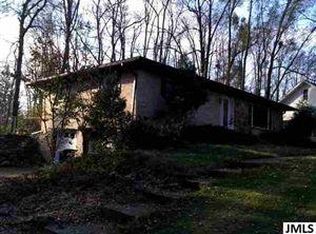 2015 Ridgeway Rd, Jackson, MI 49203