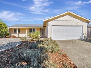 2307 Bodie St, Santa Rosa, CA 95403