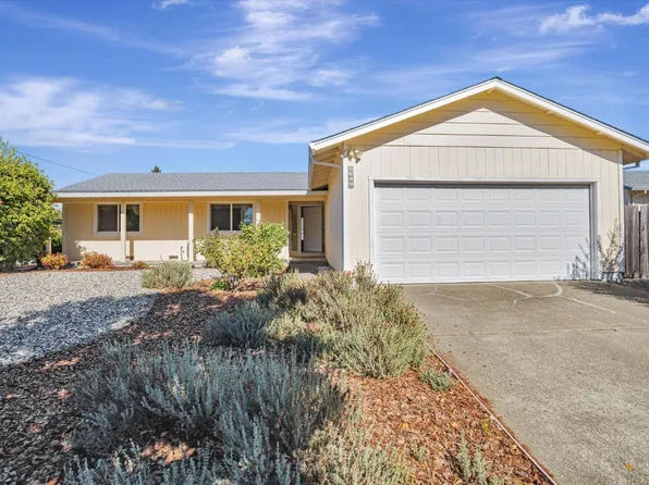 2307 Bodie Street, Santa Rosa, CA 95403