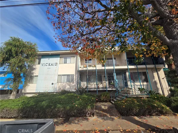 913 Victor Ave APT 5, Inglewood, CA 90302