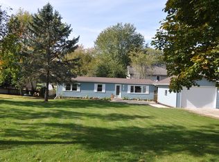 601 N Kent Rd, McHenry, IL 60051