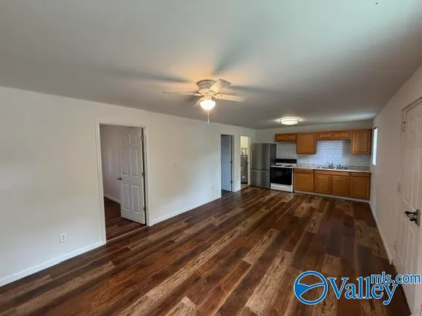 411 South St #3, Moulton, AL 35650
