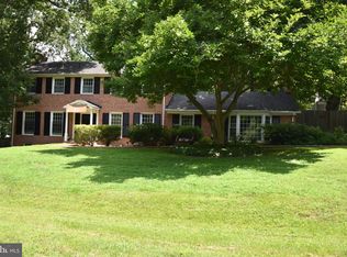 7815 English Way, Bethesda, MD 20817