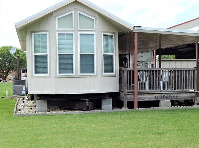 1st image of 1043 Pelican Isle Dr