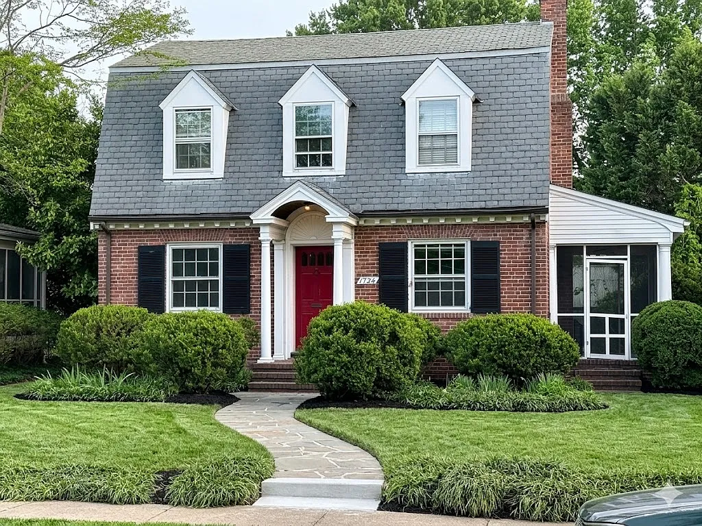 4 bed, 1734 sqft, $2,900 — Photo 1