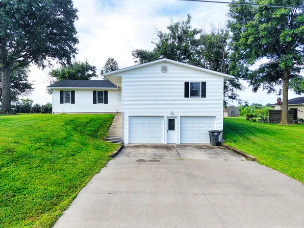 535 E Elm St, Huntsville, MO 65259