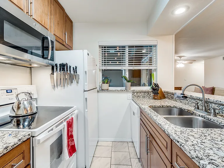 5142 Amesbury Dr #116 — Photo 9