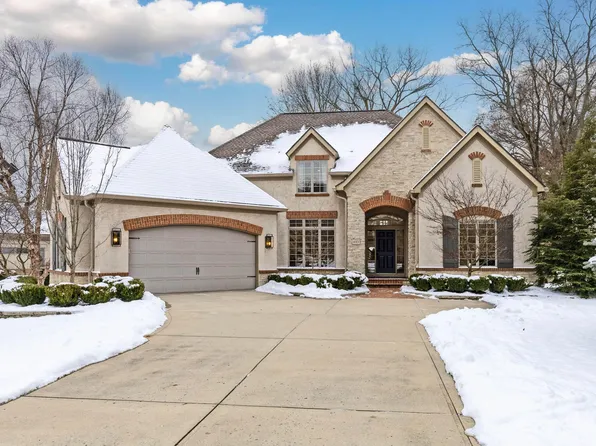 693 Lindsey Marie Ln, Columbus, OH 43235