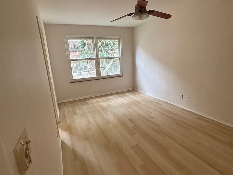 3255 Warrensville Center Rd #105 — Photo 11