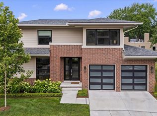 361 Moselle Pl, Grosse Pointe, MI 48236