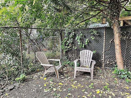 4th image of 521 W 149th St #1L