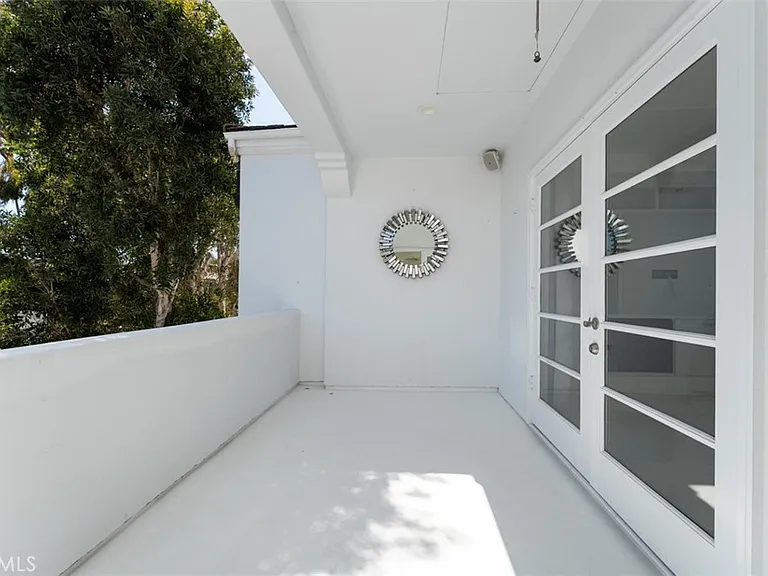 2830 2nd Ave — Photo 35