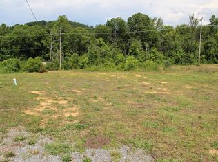 327 N Tennessee Ave, Etowah, TN 37331