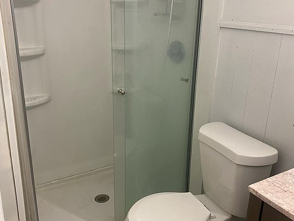 5th image of 500 Newton St