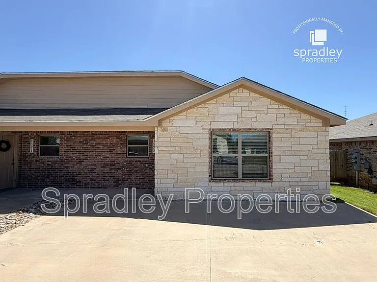 1573 Kal Ct — Photo 1