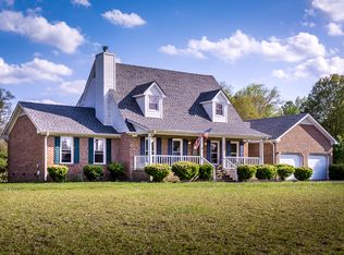 315 Hewitt Rd, Richlands, NC 28574