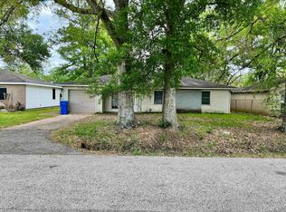 755 Smelker St, Beaumont, TX 77707