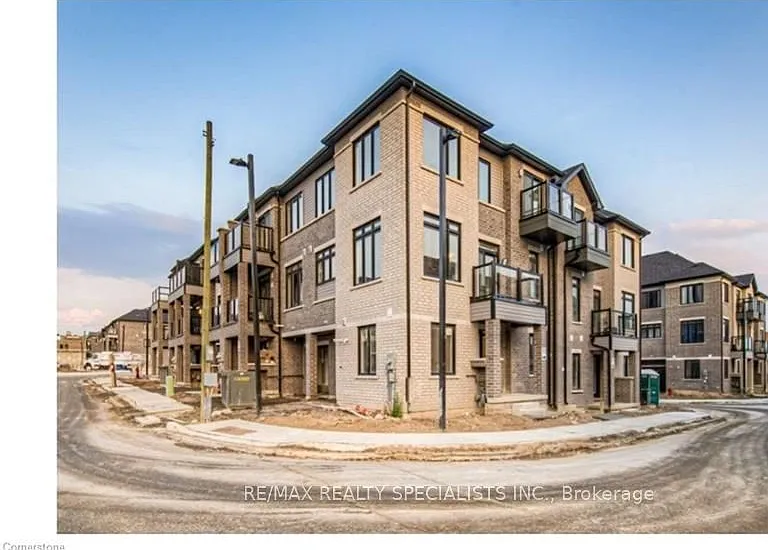 585 Colborne St #601 — Photo 1