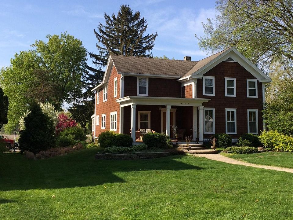 1st image of 420 W Lake St