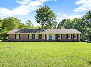 153 Dewey Rd, Greer, SC 29651